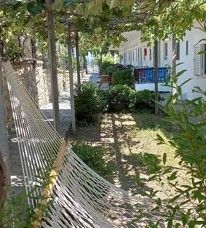 Апарт-отель Pydnarooms Skala Alykis
